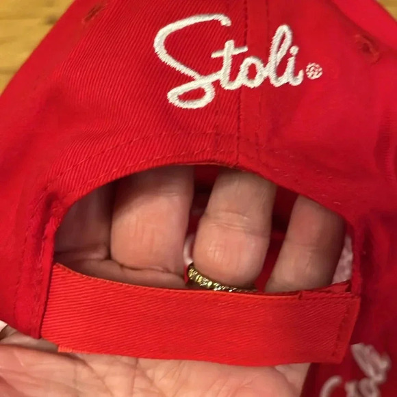 Stoli hat set - Picture 2 of 3